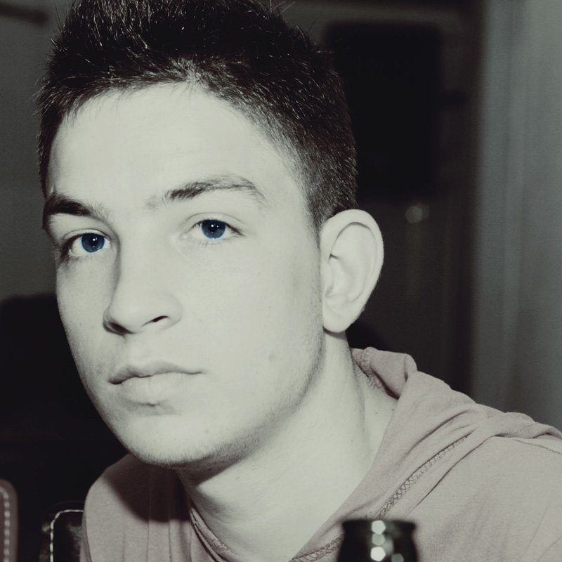 アーティスト画像２